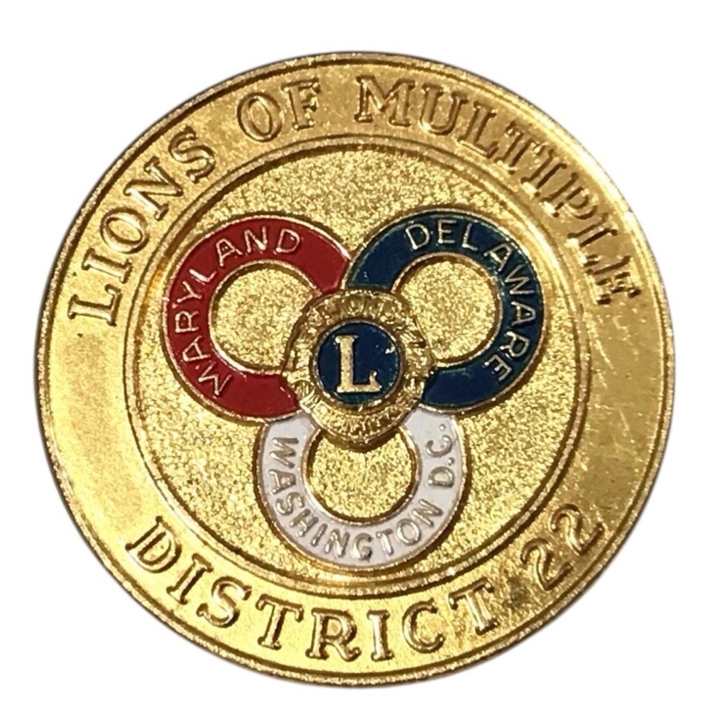 Lions Club Tac Pin Multiple District 22 Maryland DC Red Blue Lapel Hat Jewelry